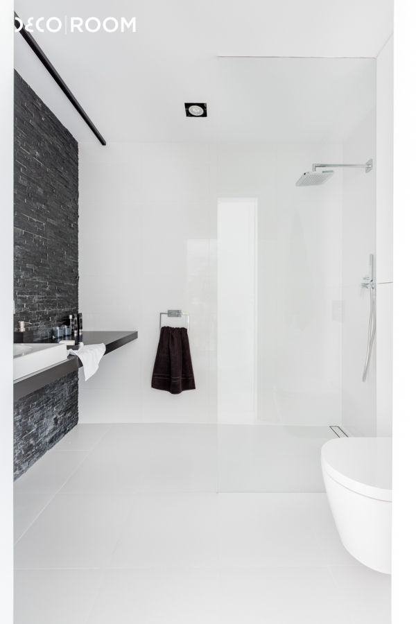 Styl minimalistyczny w&nbsp;łazience